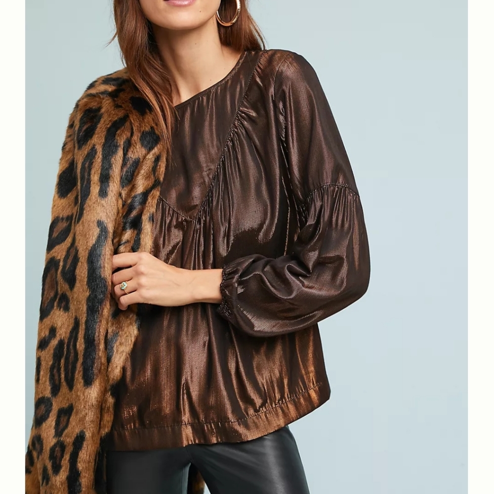 Amadi merry metallic blouse size XS